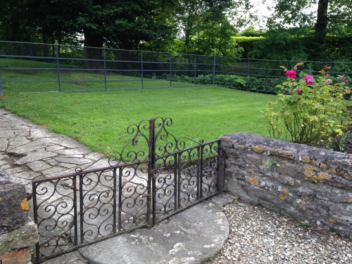 Hewletts Mill Pension Castle Cary Buitenkant foto
